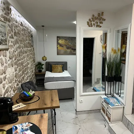 Apartmán Centar - Mozzira