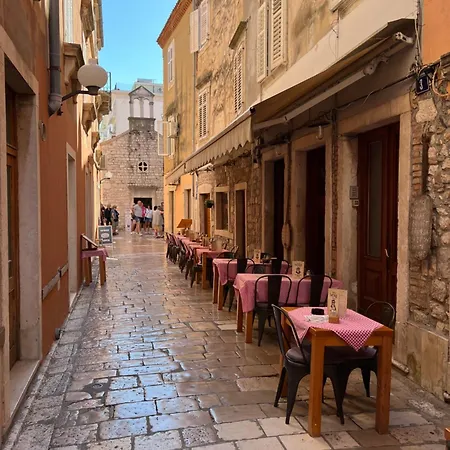 Centar - Mozzira Free Breakfast Zadar