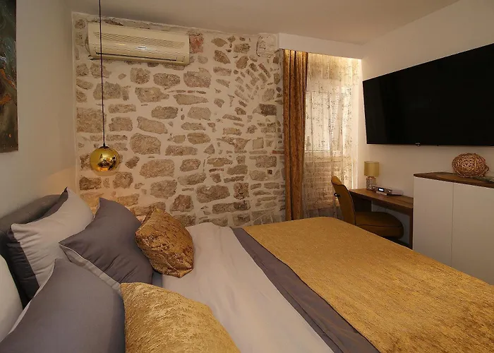 Centar - Mozzira * Zadar